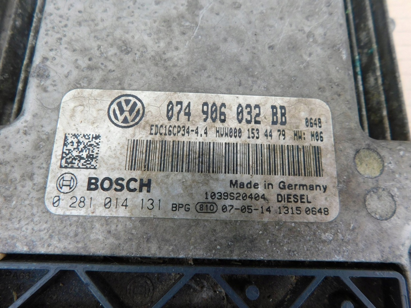 074906032BB computer control unit of the engine VW Crafter 2.5 TDI original OEM 160K
