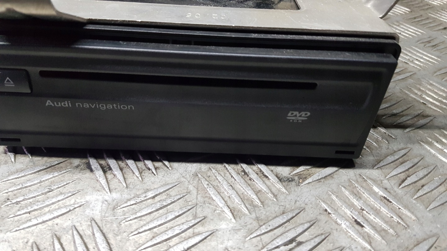 AUDI A8 D3 Lecteur NAVI Navigation