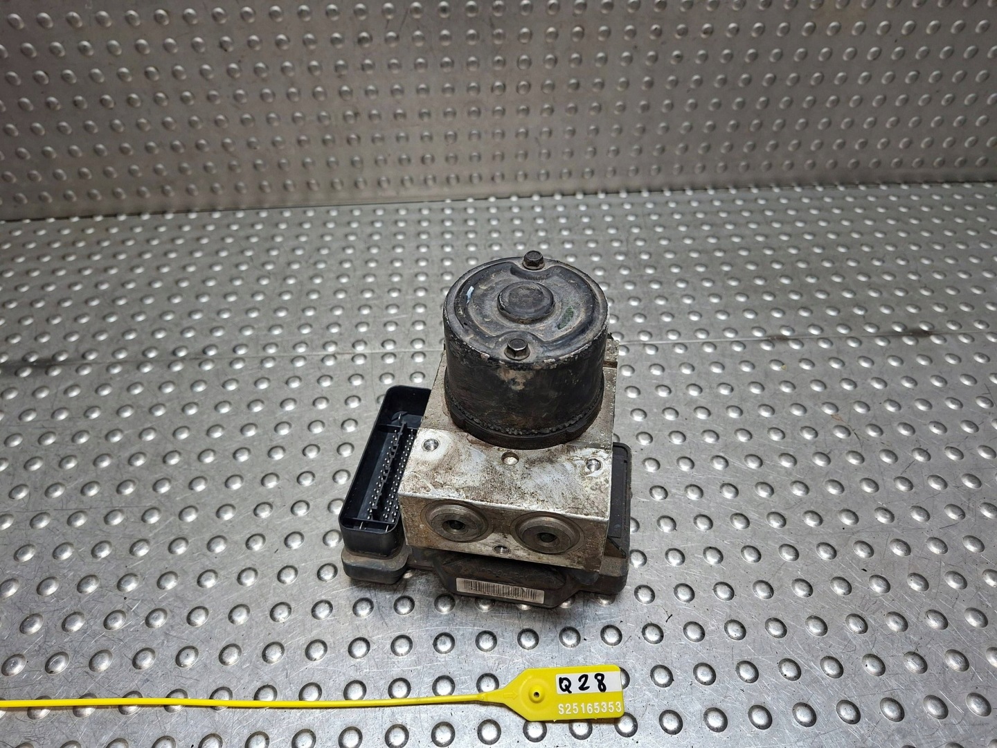 pump control unit ABS KIA CARENS III 06- 58920-1D300
