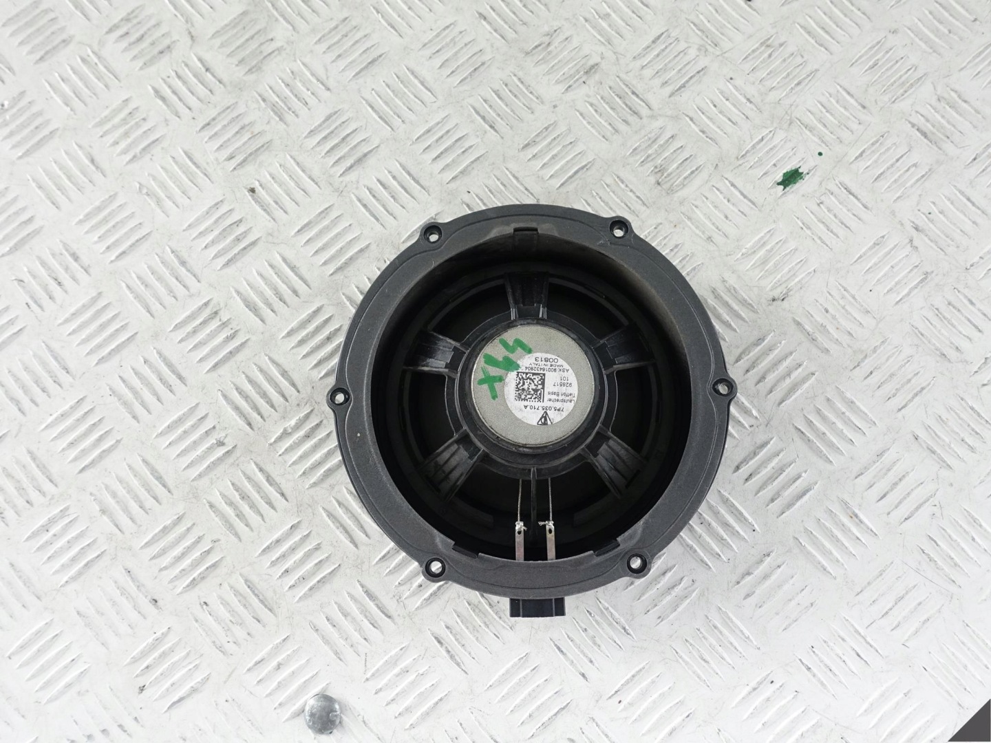 PORSCHE CAYENNE II 7P5 speaker door rear part