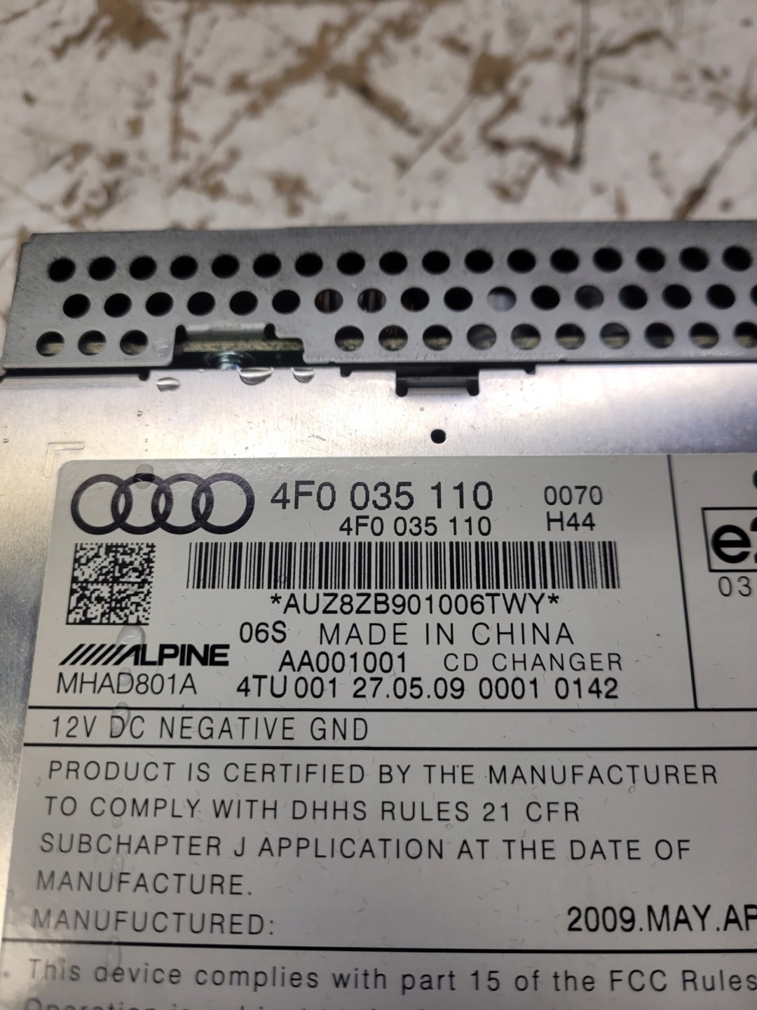 changer CD AUDI Q7 A6 C6 LIFT 4F0035110