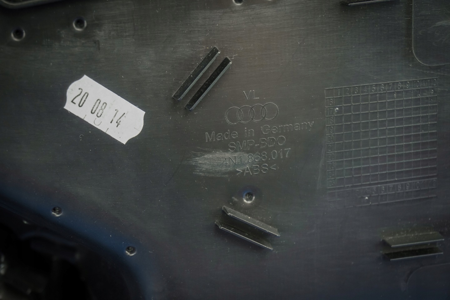 upholstery side door front Audi A8 4N 4N1868017