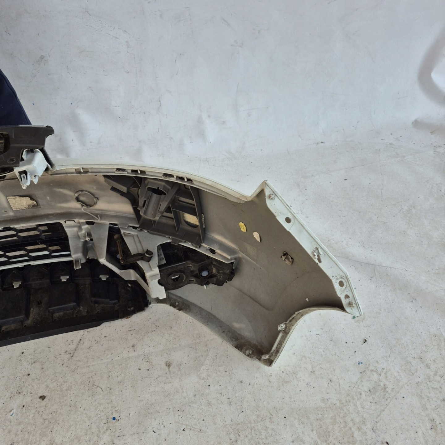 SKODA RAPID 12-17 bumper front front washer