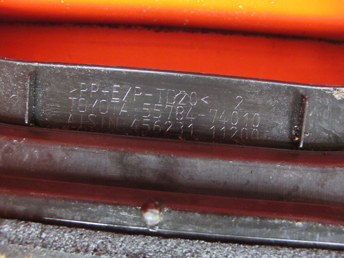 TOYOTA IQ 09- torpedo upper lower KOMPLET