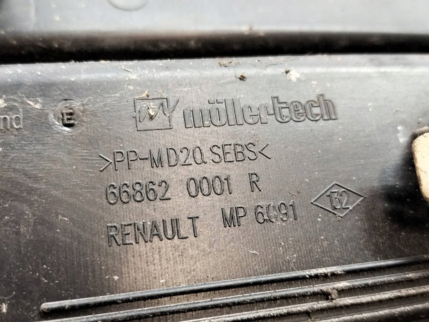 torpedo plastic 668620001R Renault Laguna III (2007- )