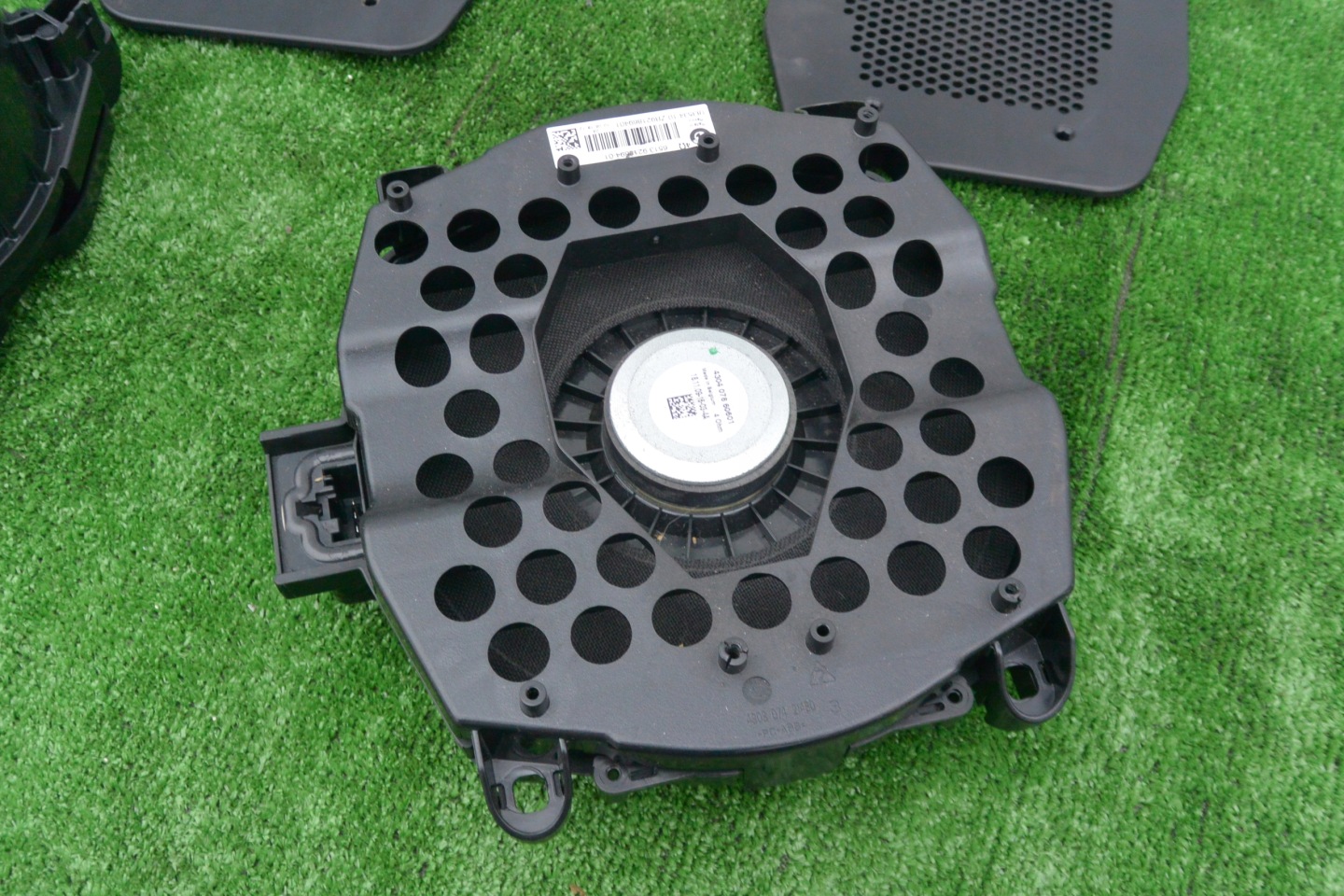 speaker NISKOTONOWY KPL BMW X5 X6 E70 E71 LIFT