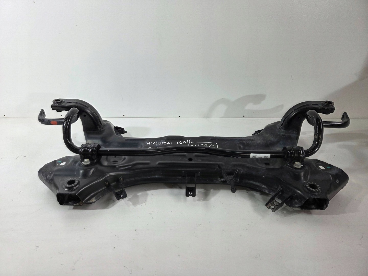Hyundai I20 III Bayon axle beam front (K520)