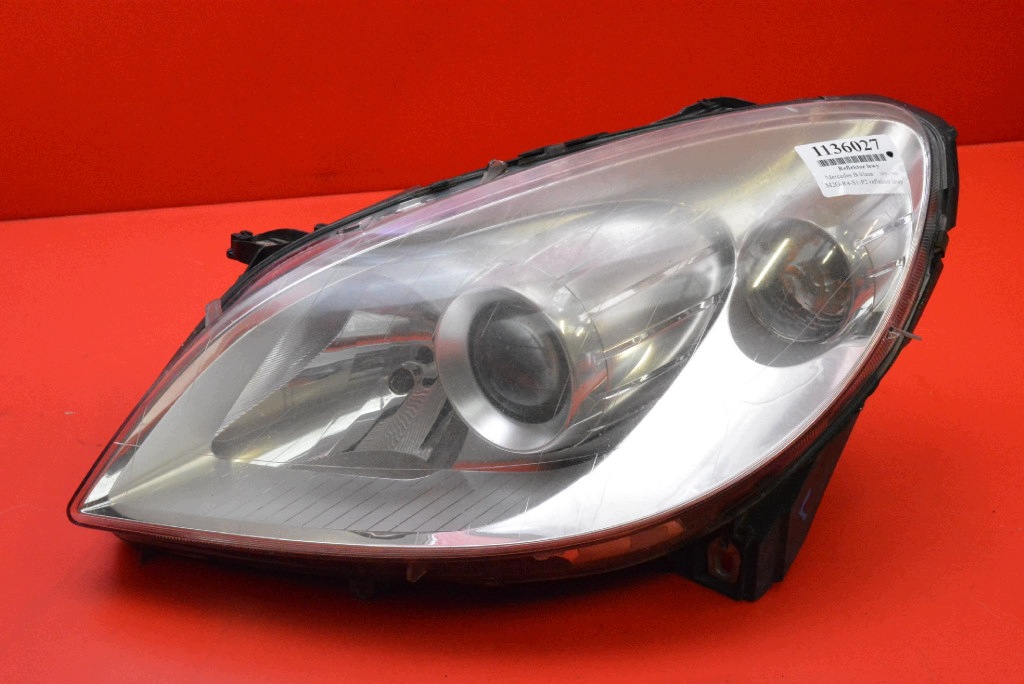 REFLEKTOR left light front lens EU A1698207761 MERCEDES B-class W245