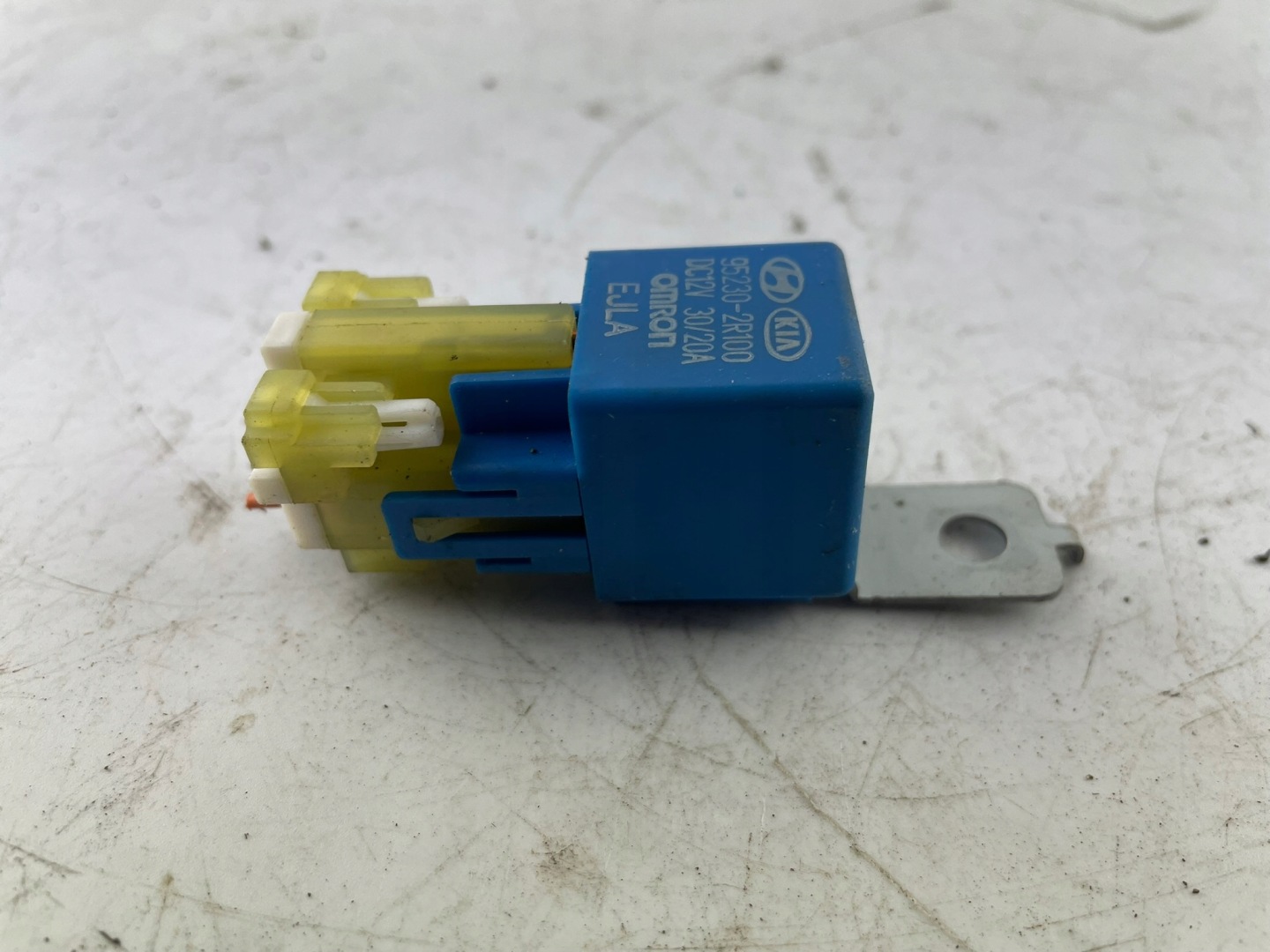 relay 12V 20A 95230-2R100 Hyundai i30 FD