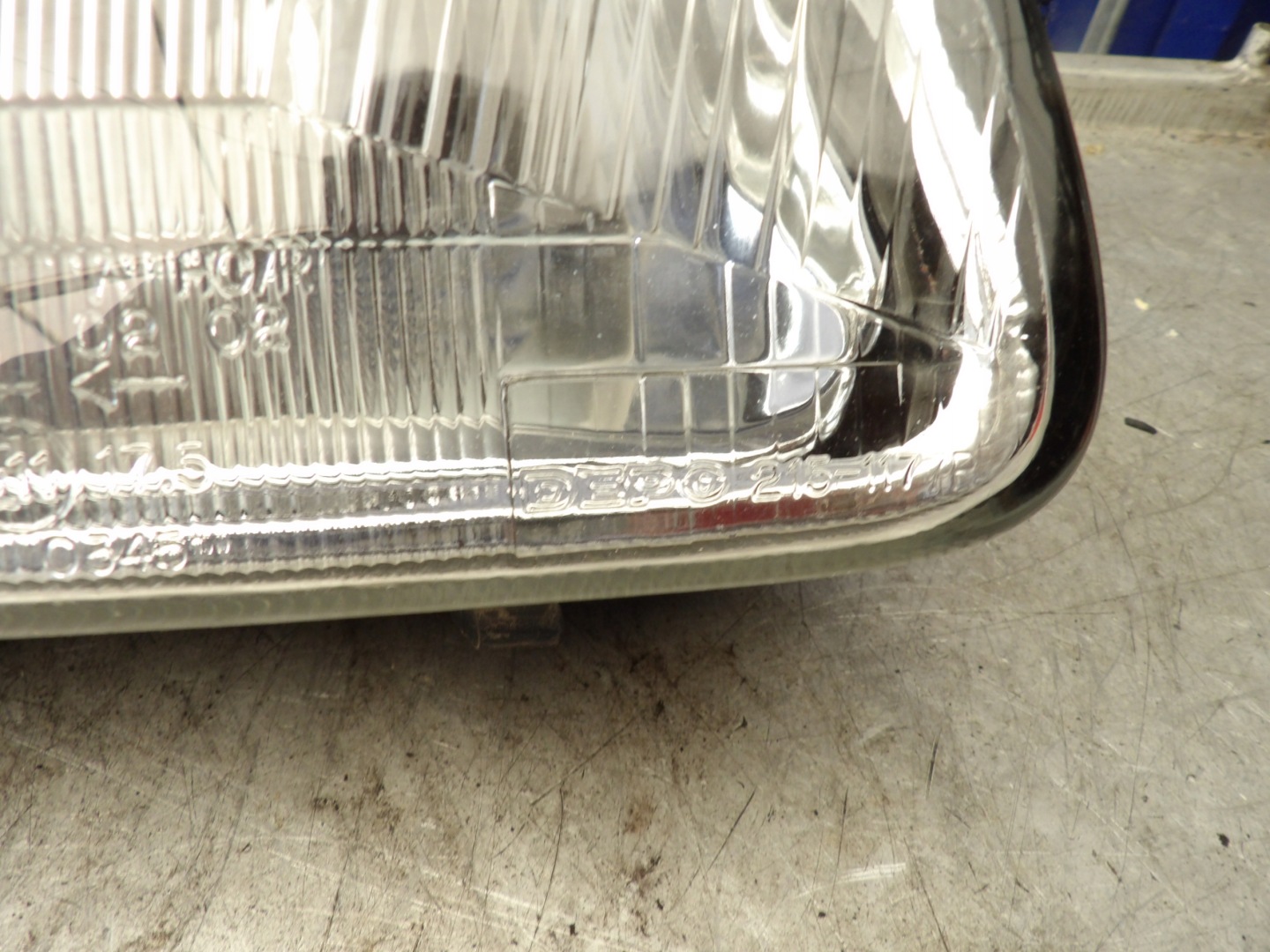 Nissan Micra K11 lift light front right