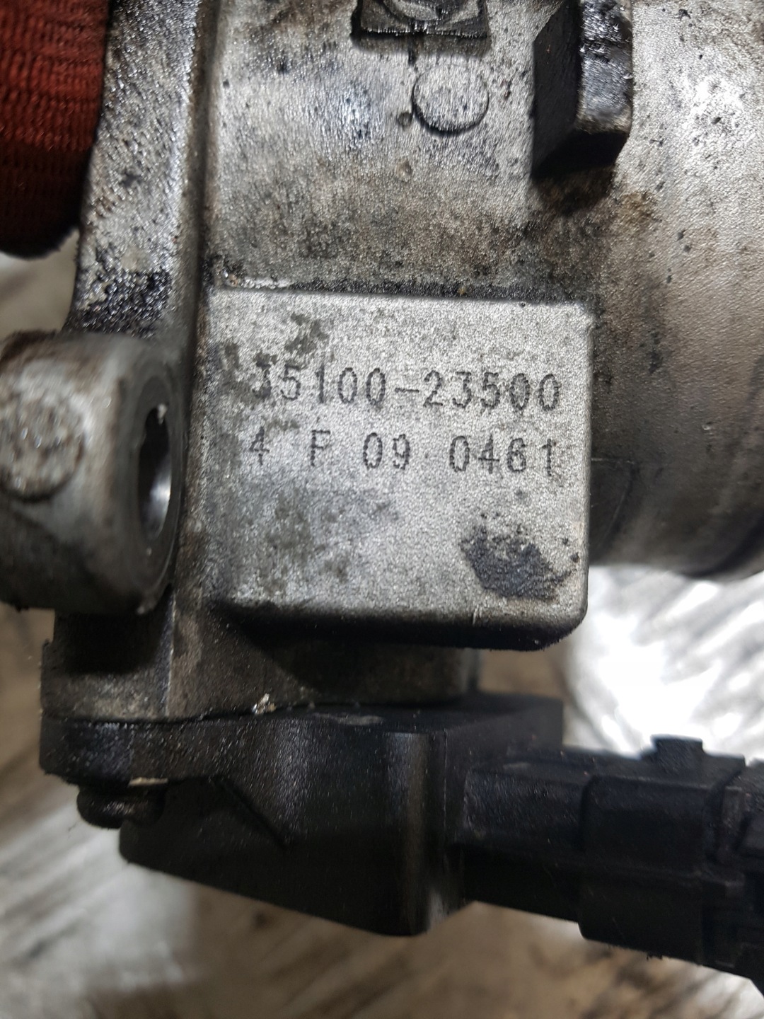 Valvola a farfalla HYUNDAI COUPE 2.0 B 35100-23500