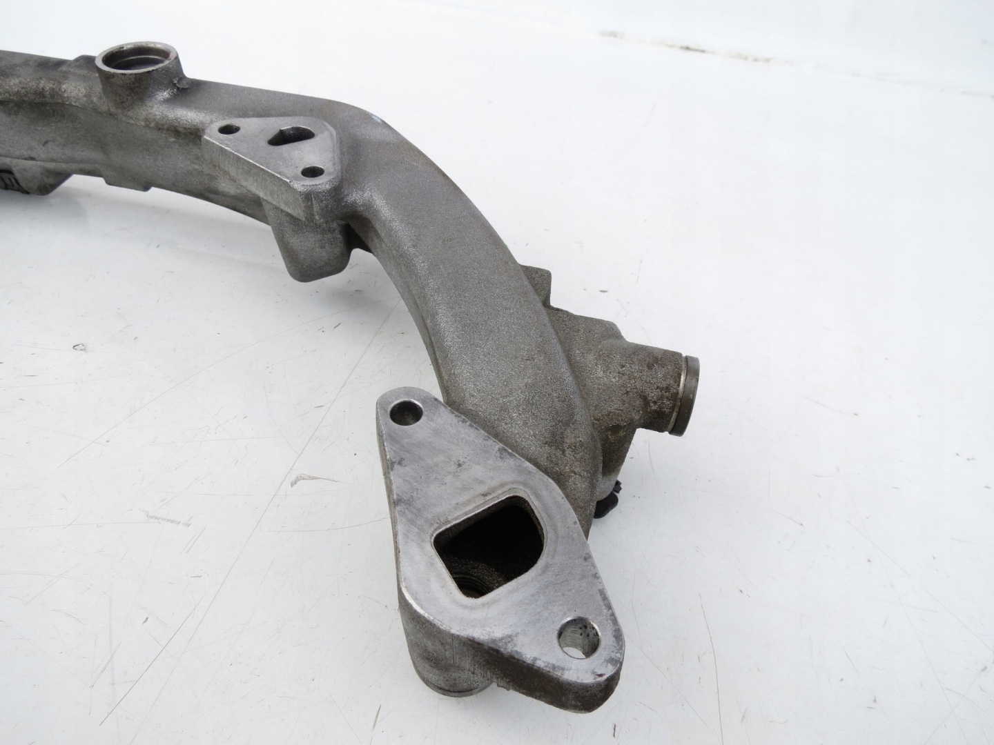 pipe EGR valve 9481081612 PORSCHE CAYENNE 7L 4.8 V8