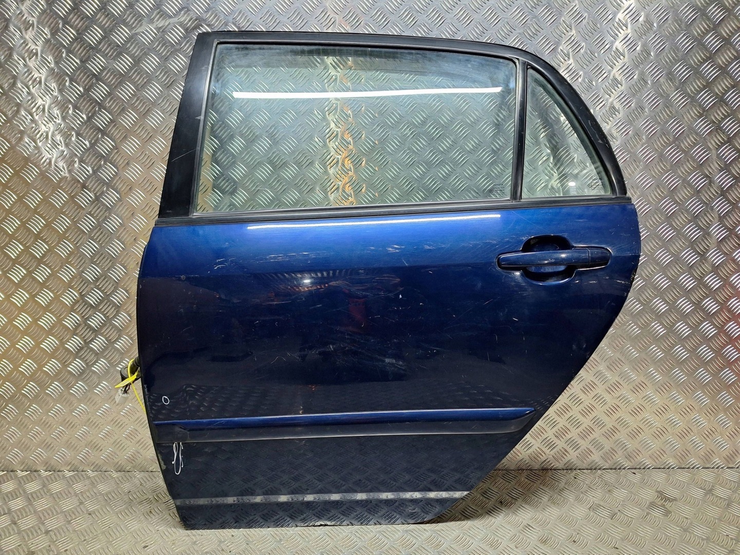 door rear part rear. left TOYOTA COROLLA E12 01-07 HB HATCHBACK complete
