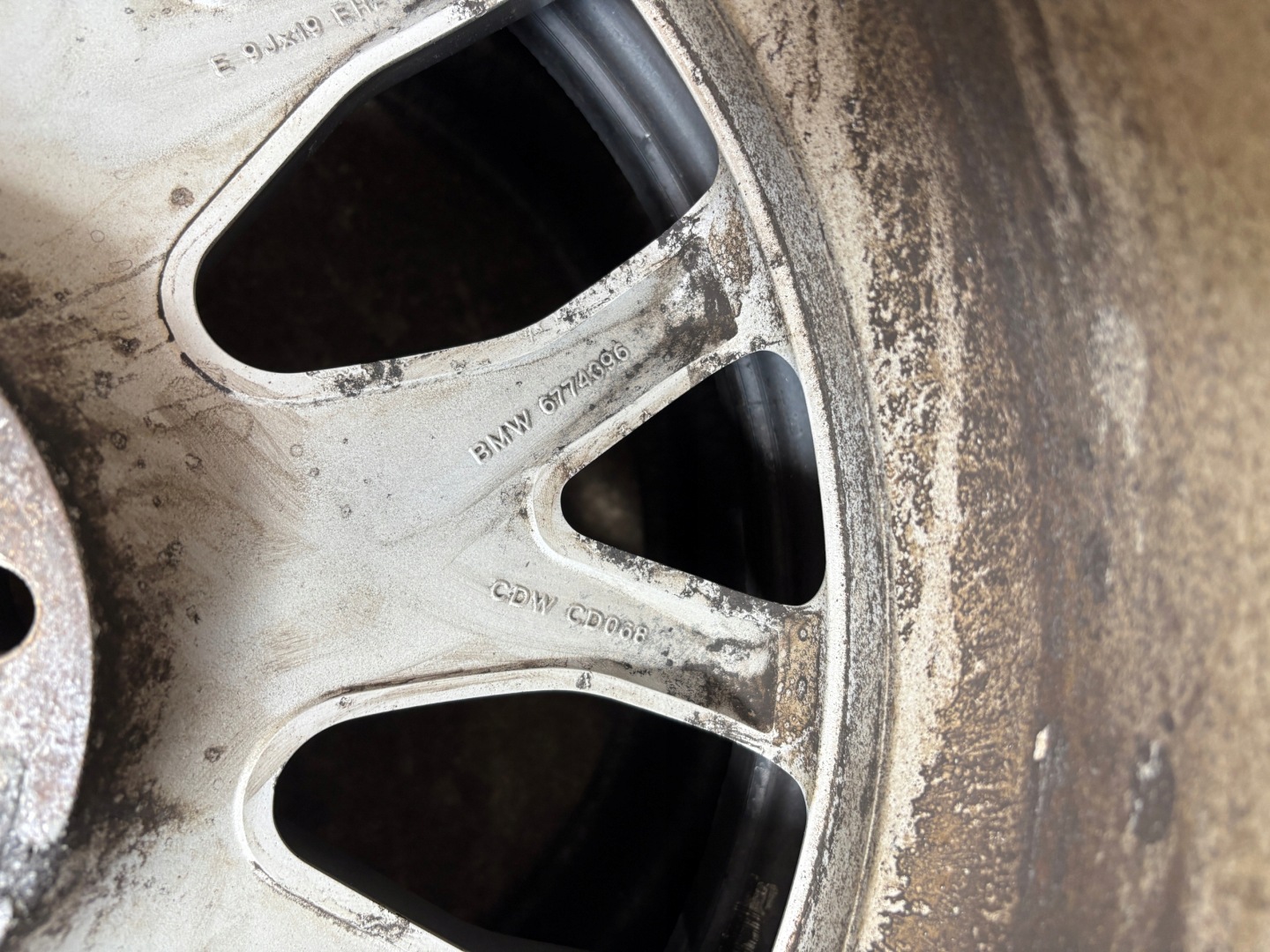discs 19 BMW OE E70 E71 E72 F15 F16 nr. 6774396