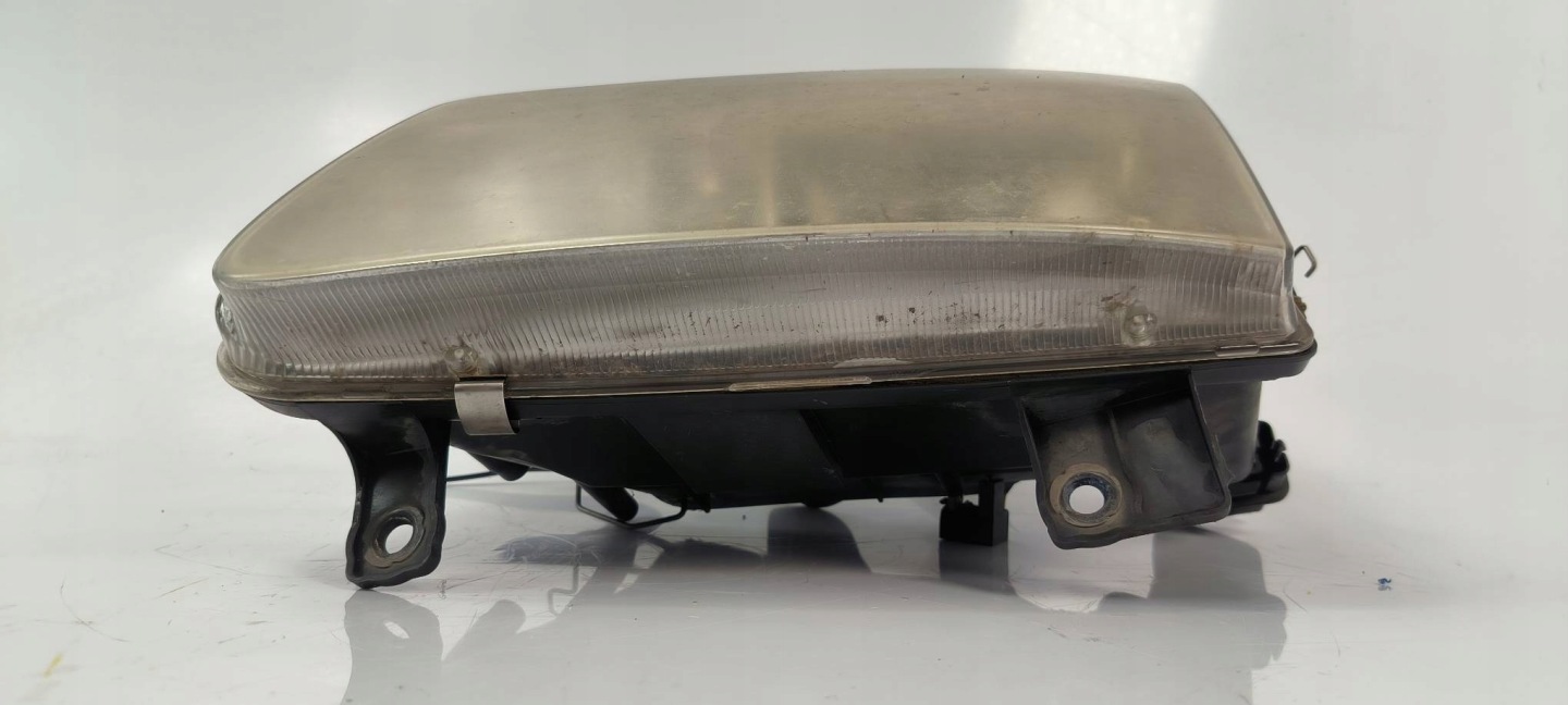 light right front 1J0941295C VOLKSWAGEN PASSAT B5