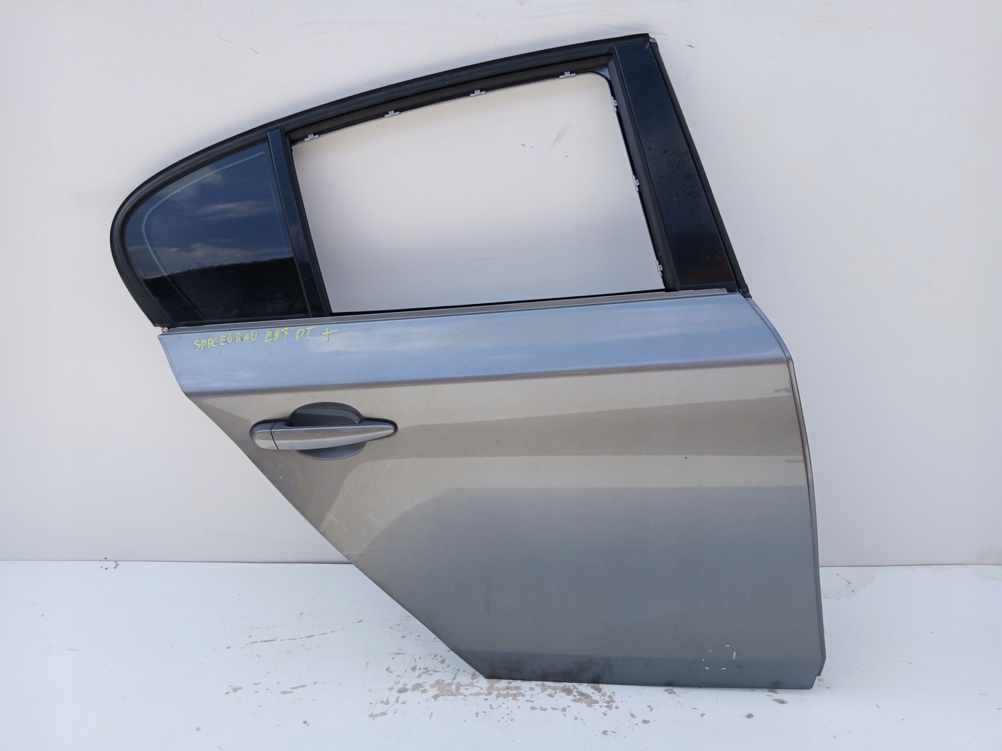 Tür rechts hinten BMW E87 SPACEGRAU A52/7