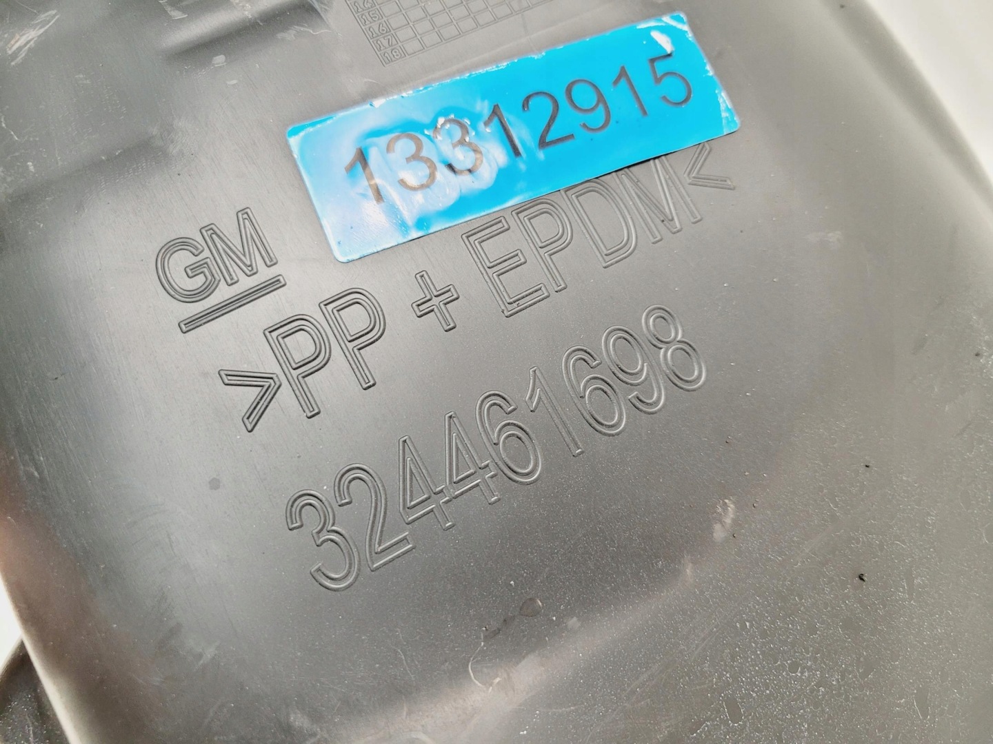 mudguard right rear part OPEL INSIGNIA A KOMBI 324461698