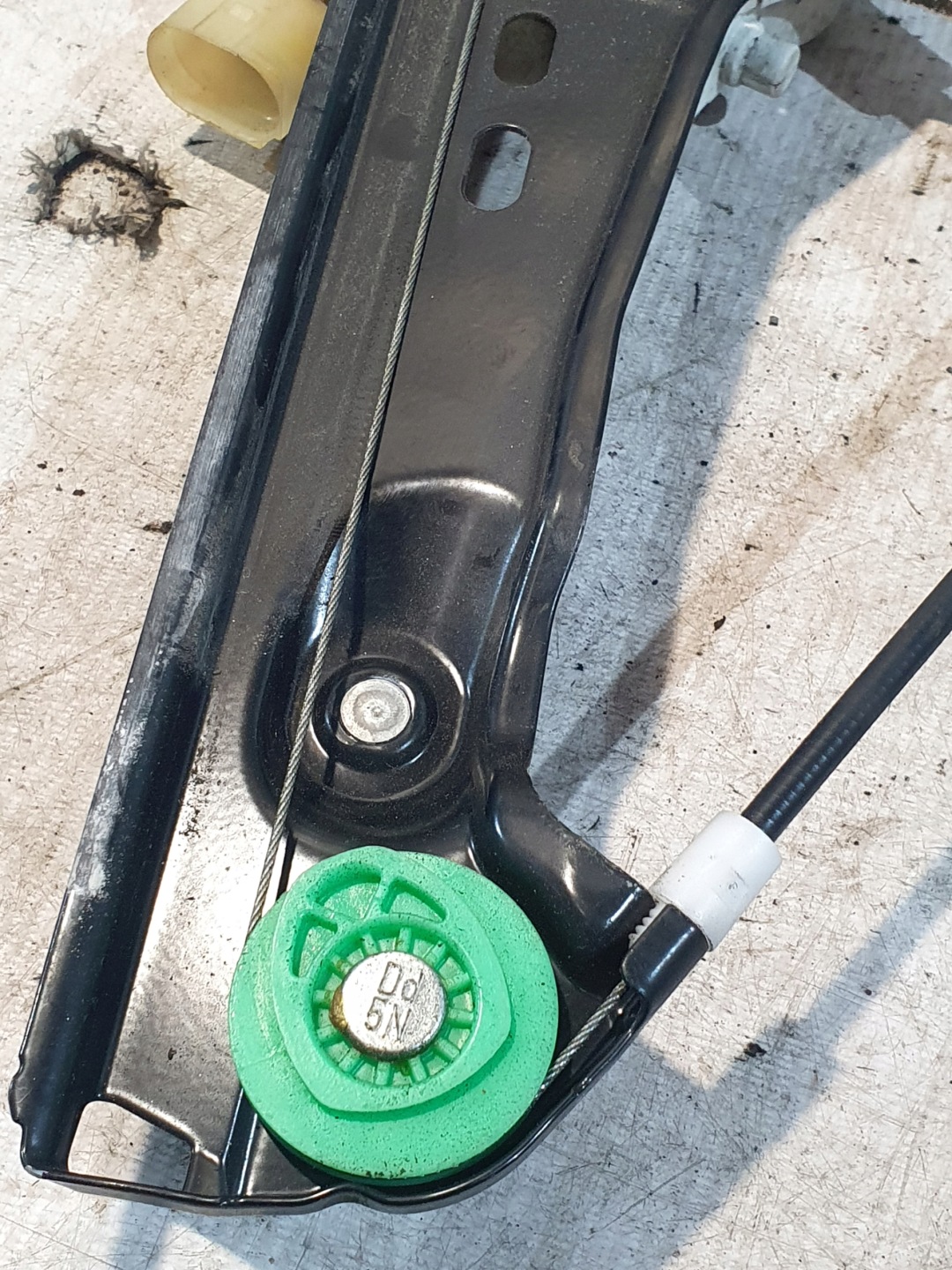window regulator front right 7060266S 6 PIN BMW E90 05r. UK