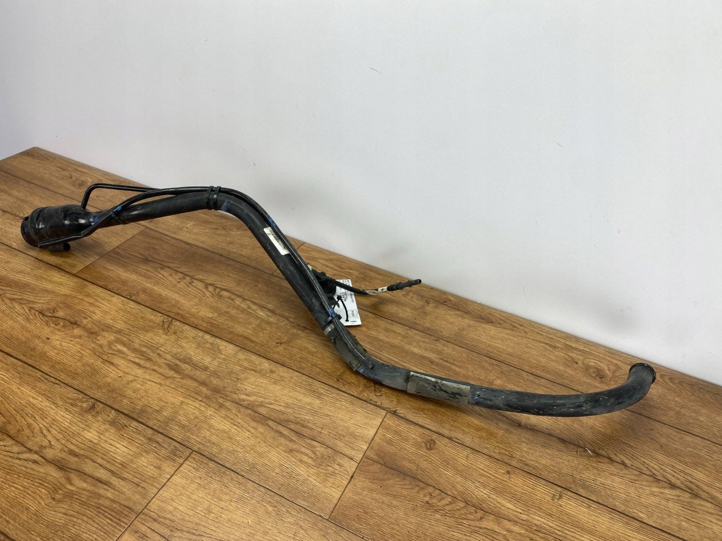 fuel tank door pipe Dodge Charger 2015+