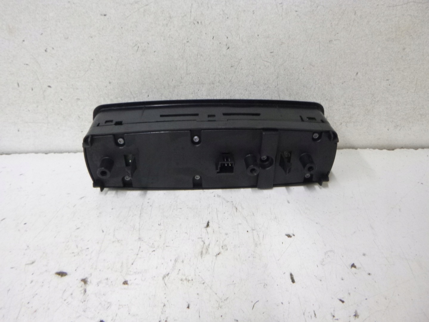 switch panel of the window left Mercedes W169 2006r. A1698206410
