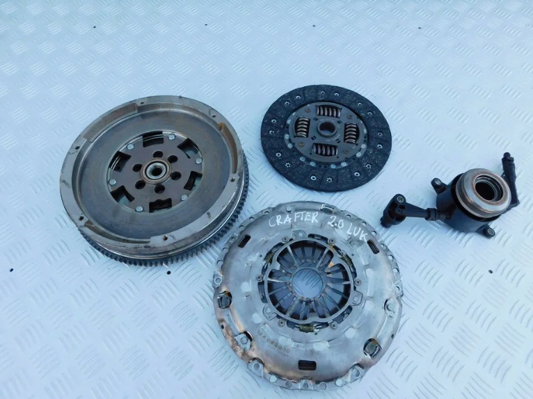 VW Crafter 2.0 dwumas disc complete clutch BARDZO DOBRY LUK 124063910