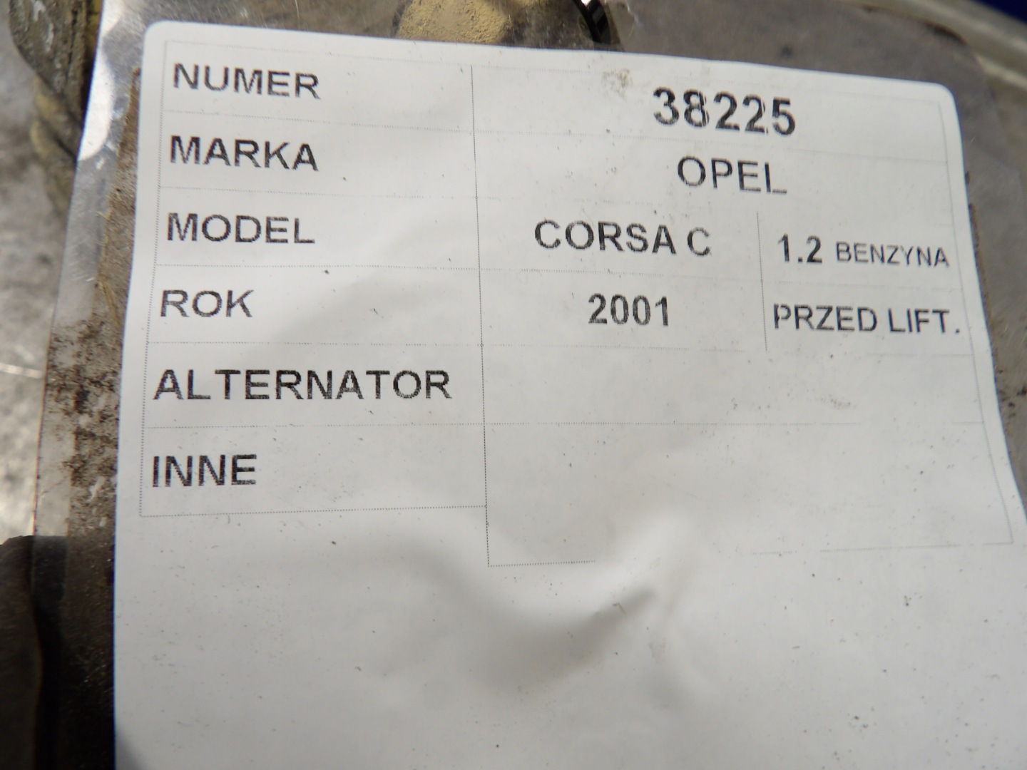 Opel Corsa C alternator 1,2B 0124225018 24437119