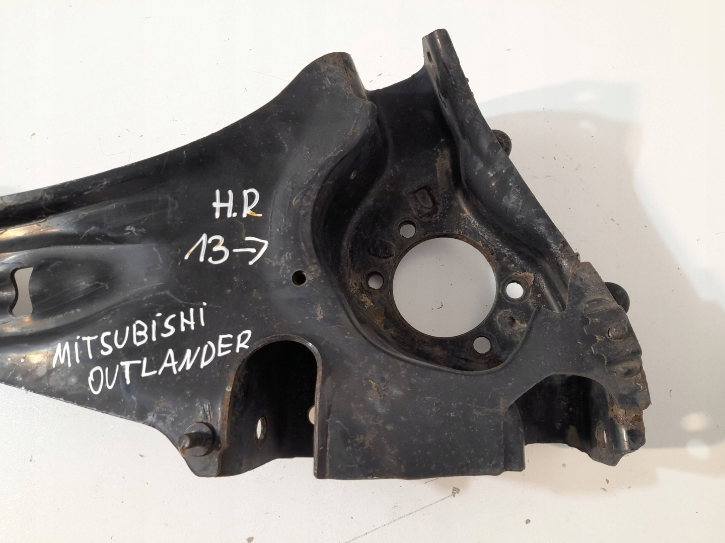 Mitsubishi Outlander 2013- arm rear right (24)