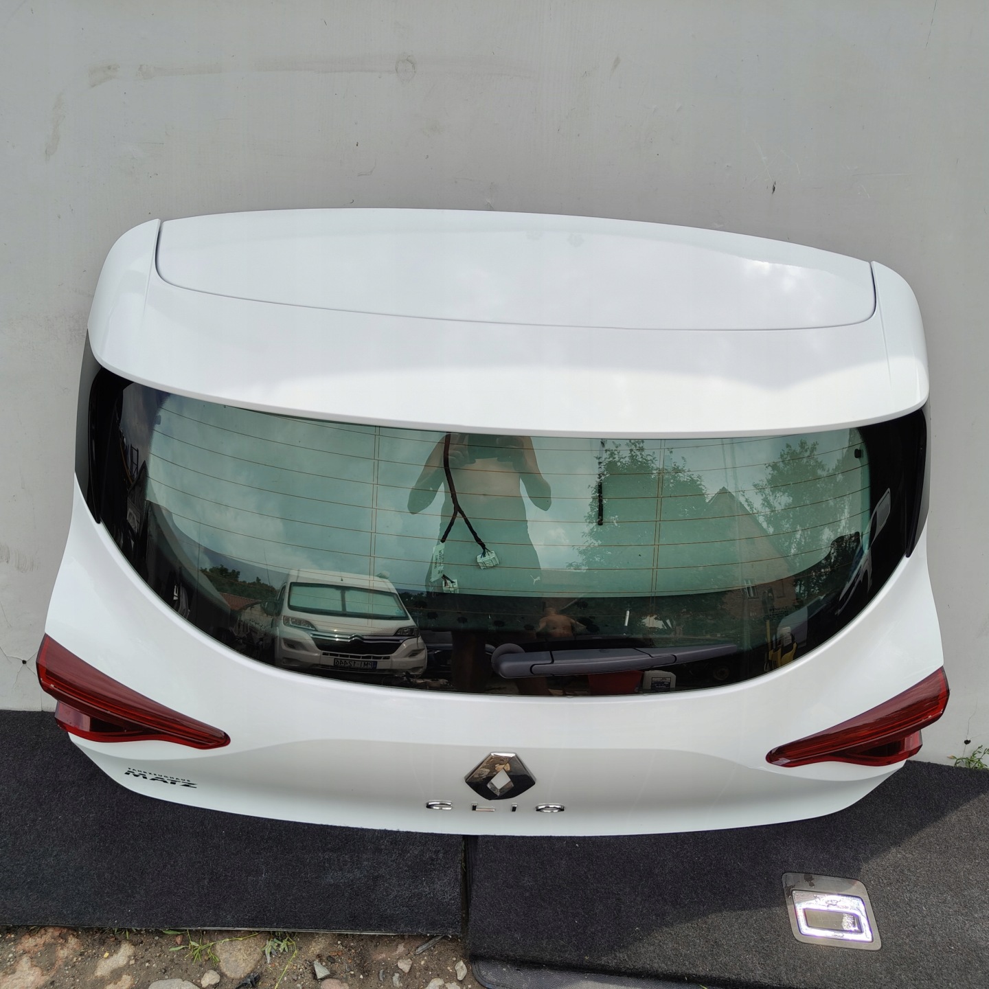 trunk door boot rear rear part RENAULT CLIO V DV369