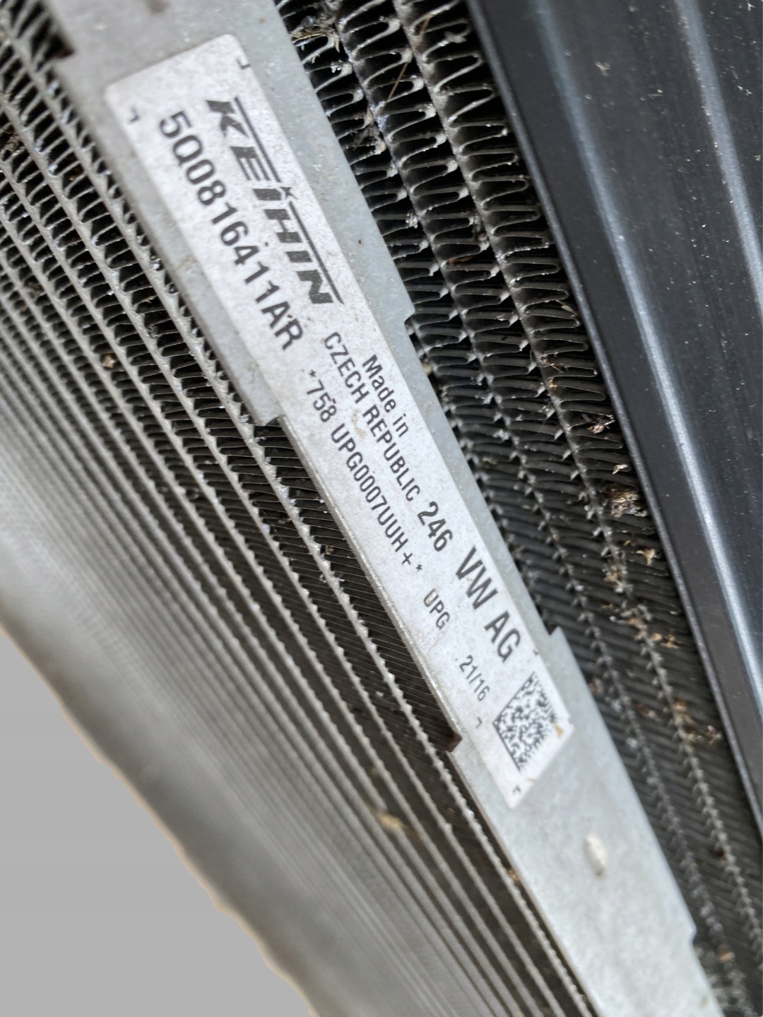 AUDI VW 1.4TFSI chladič vody KLIMY ventilátor