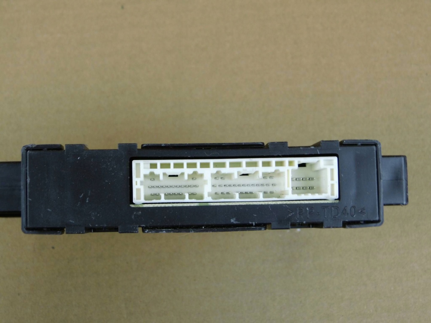 Toyota Corolla E21 module control unit of the air conditioning 88650-02P60