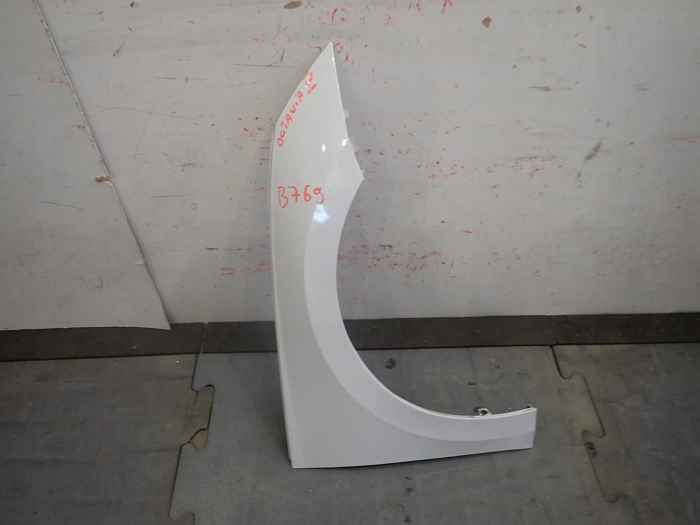 fender front front right SKODA OCTAVIA IV 2020