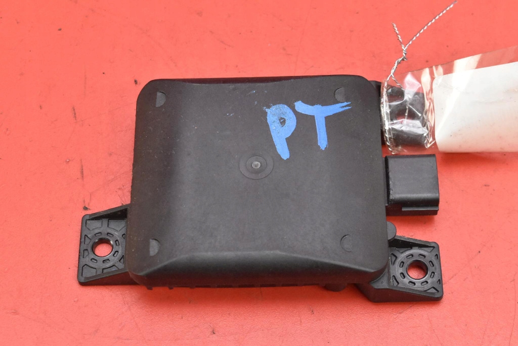 sensor RADAR right rear part 99150-M5100 HYUNDAI NEXO 18