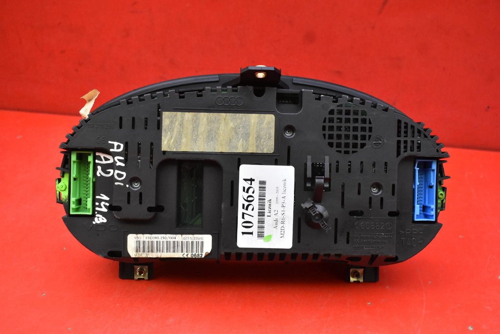 dials dials EU 110080150/004 AUDI A2 8Z 1.4 16V 75 KM 99-05