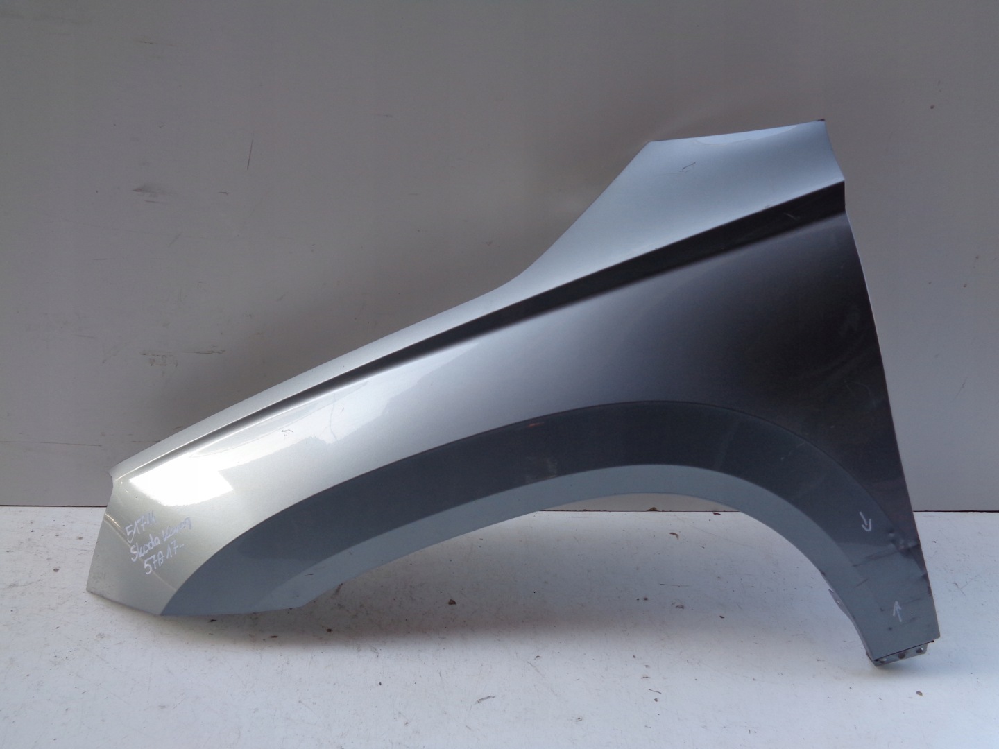fender left front SKODA KAROQ 57A 17- NR 51714