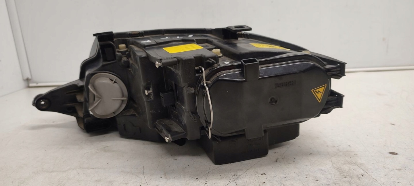 light front front right xenon Audi TT