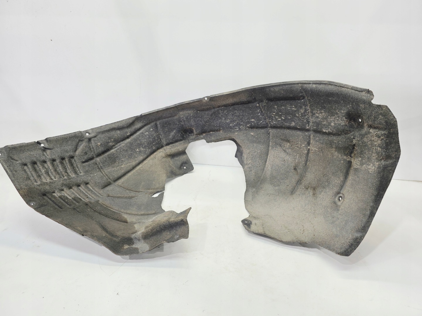 mudguard MATERIALOWE left front AUDI Q5 FY 80A821171E