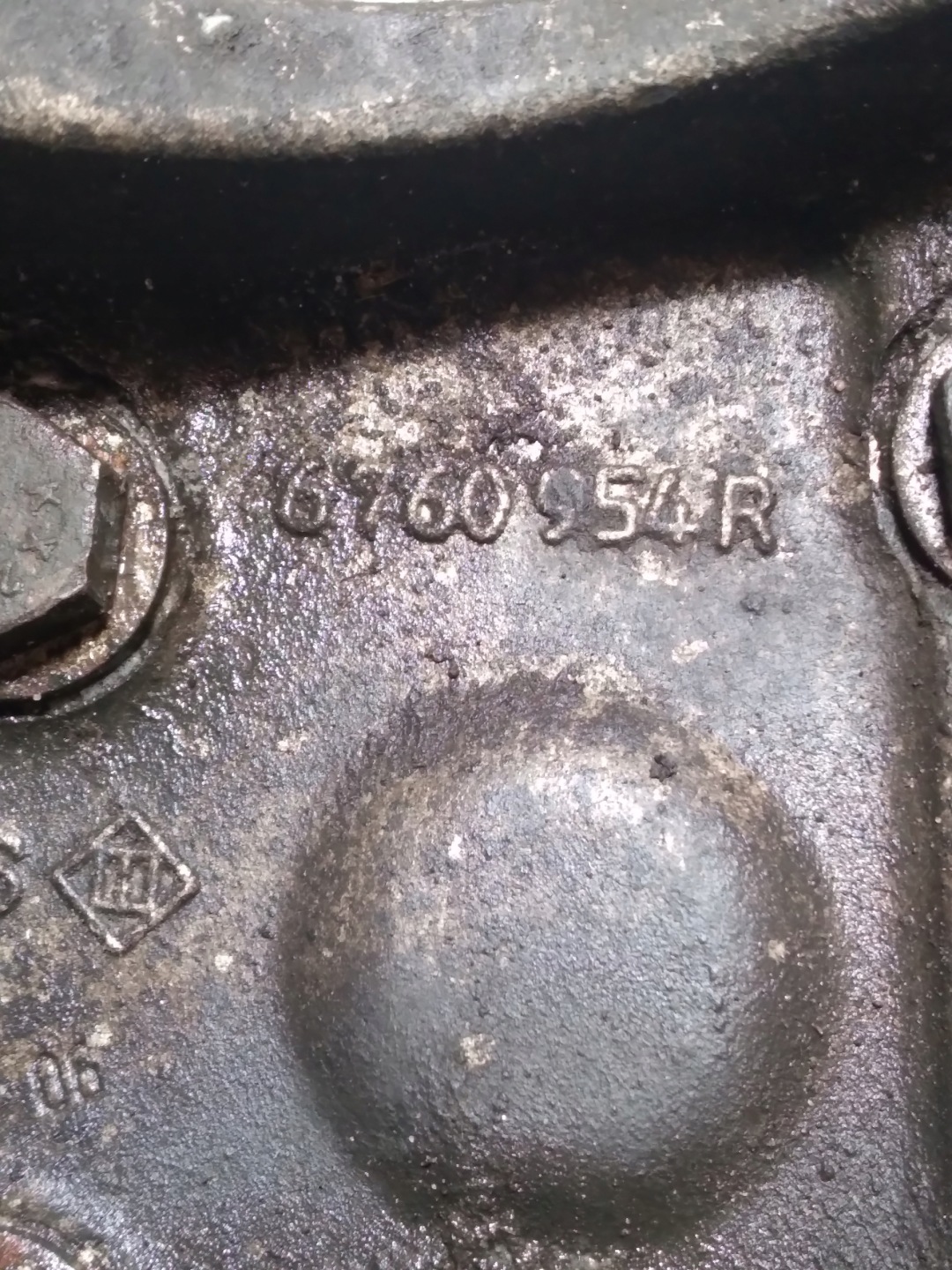 otoč čepu pravý předek ABS BMW E60 6760954R 3.0 D