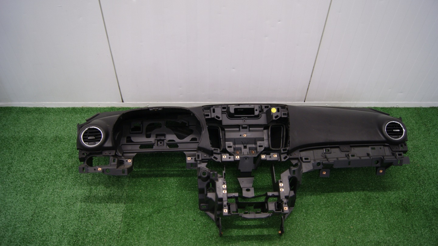 dashboard instrument panel CHEVROLET ORLANDO 2012 13286903 619668300A 619668400A
