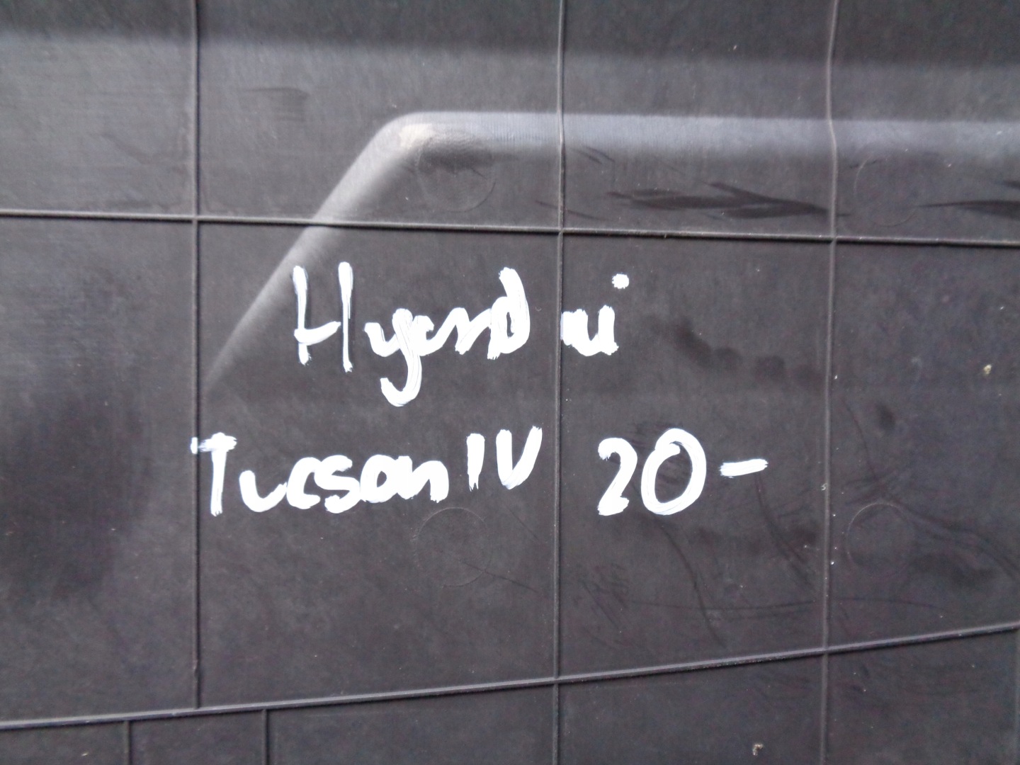 mask HYUNDAI TUCSON IV 20