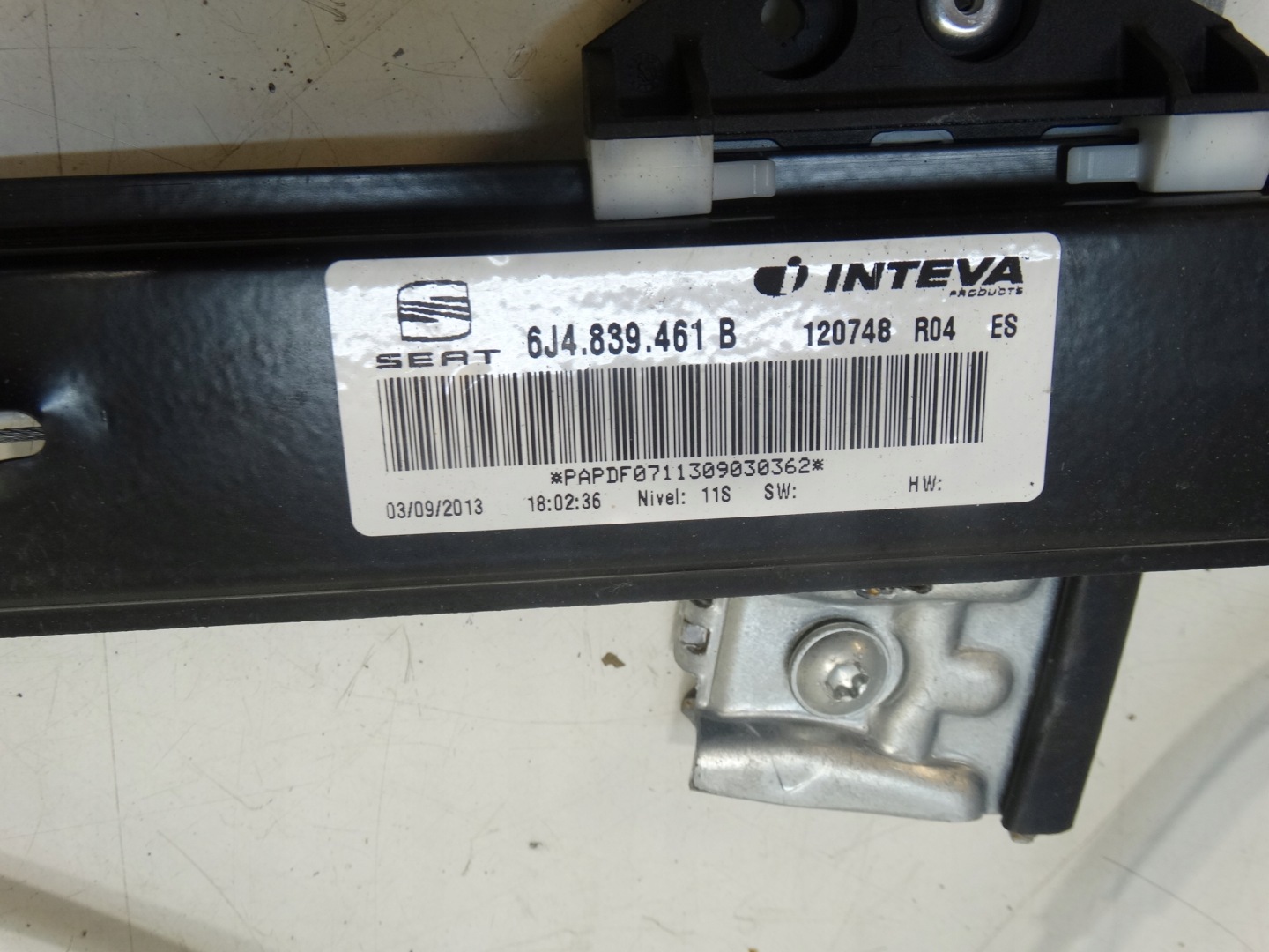 window regulator left rear part SEAT IBIZA MK4 6J4839461B