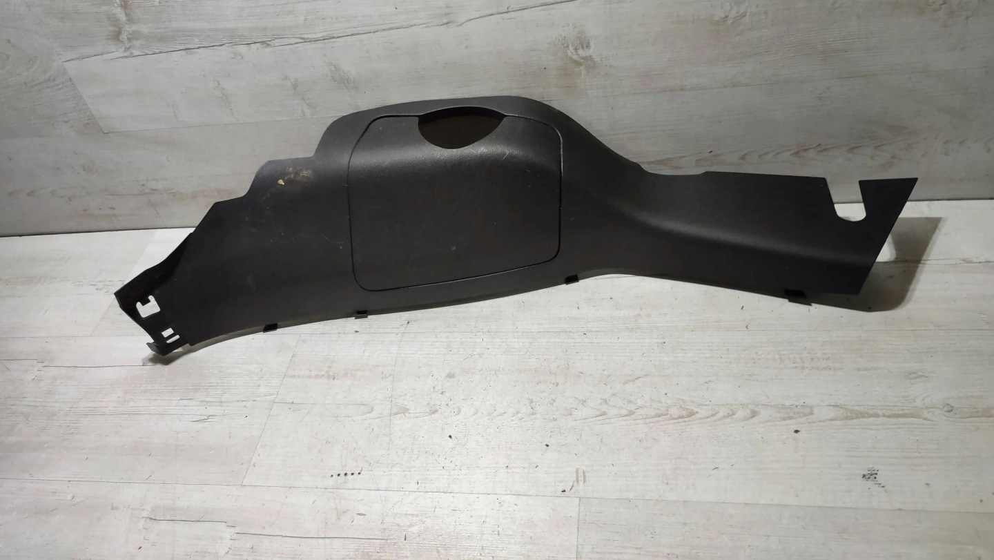 Renault Kadjar 17r 1.5dci rear part side left side cover slupka