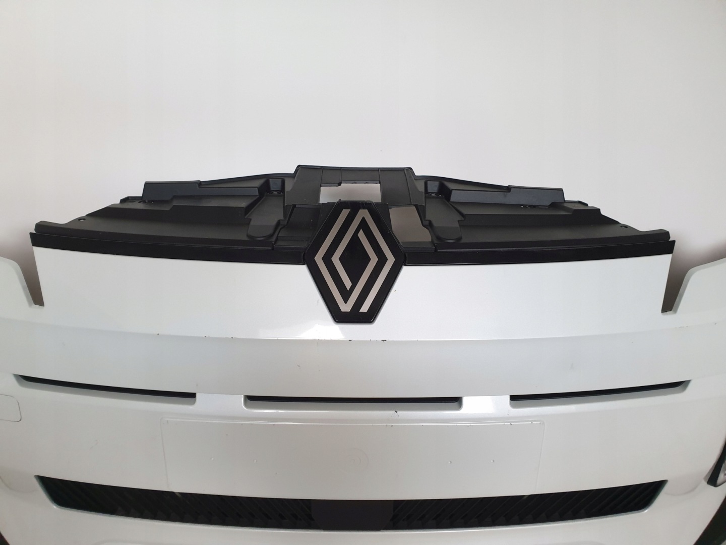 RENAULT 5 V E-TECH 24-> bumper front front RADAR LED cover 62010M626R