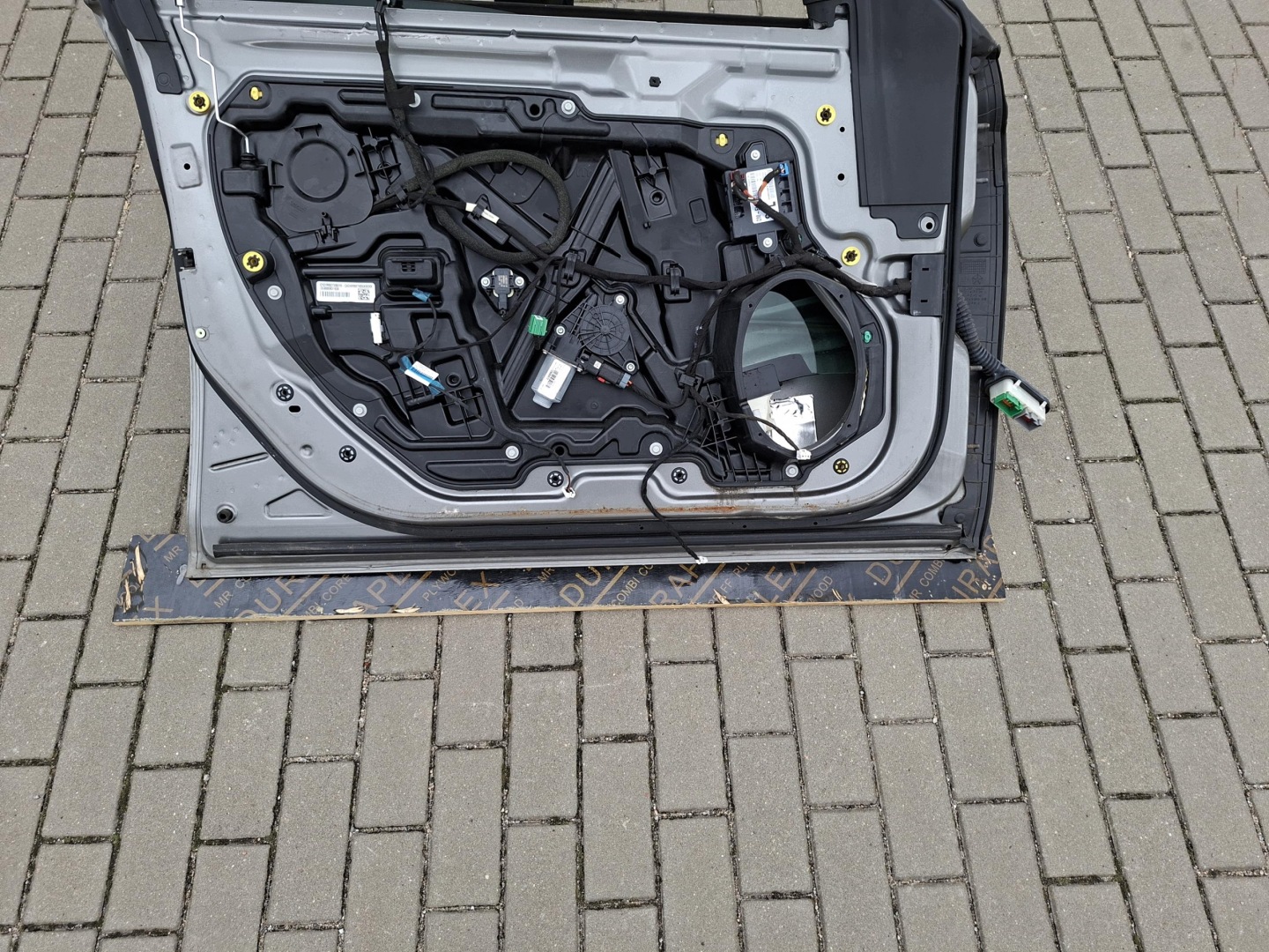 door front left front left CHRYSLER 300C II THEMA PDM