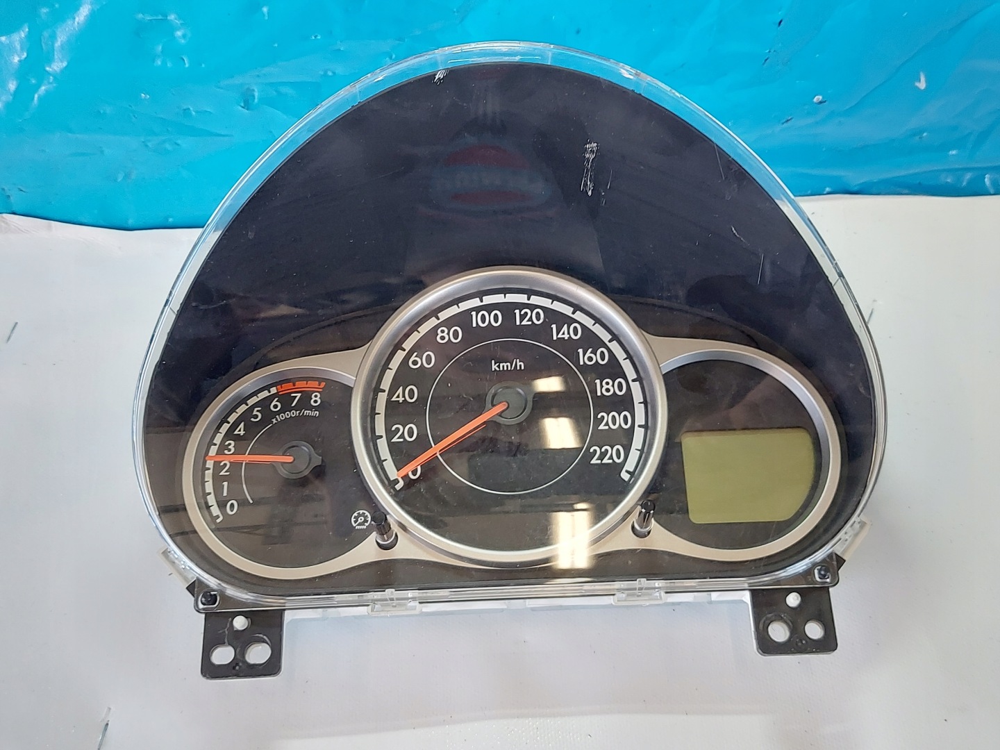 dials clock MAZDA 2 1.3 MZR DVDP75