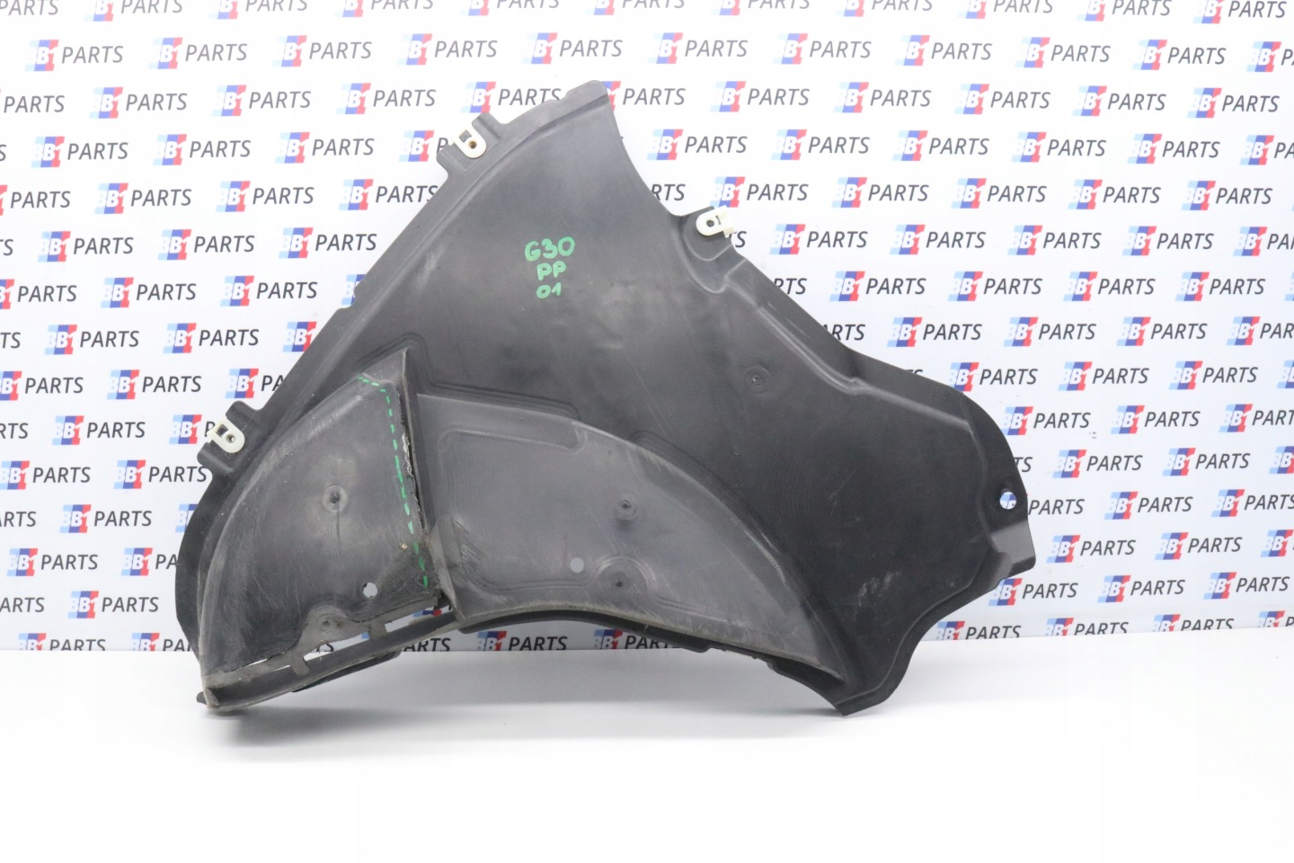 BMW G30 G31 mudguard right front front 7478704