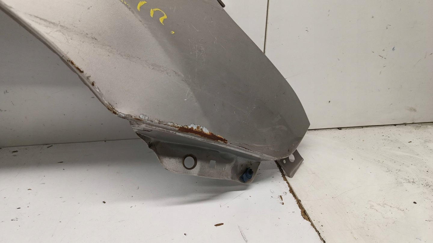 HYUNDAI I30 and fender front front right 2007