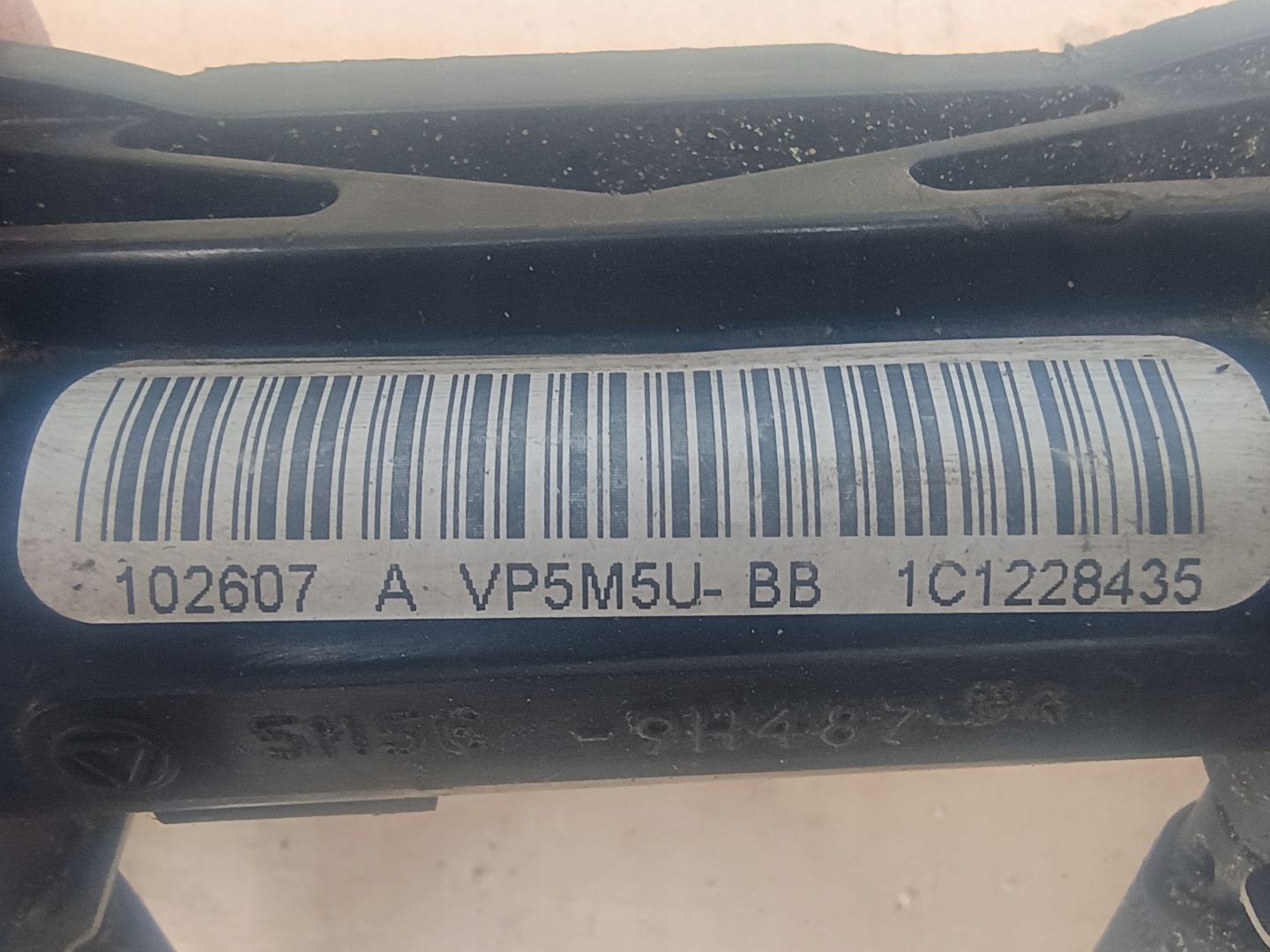 Rampe injection VP8A6U-BB FORD MONDEO MK4 1,6 16V