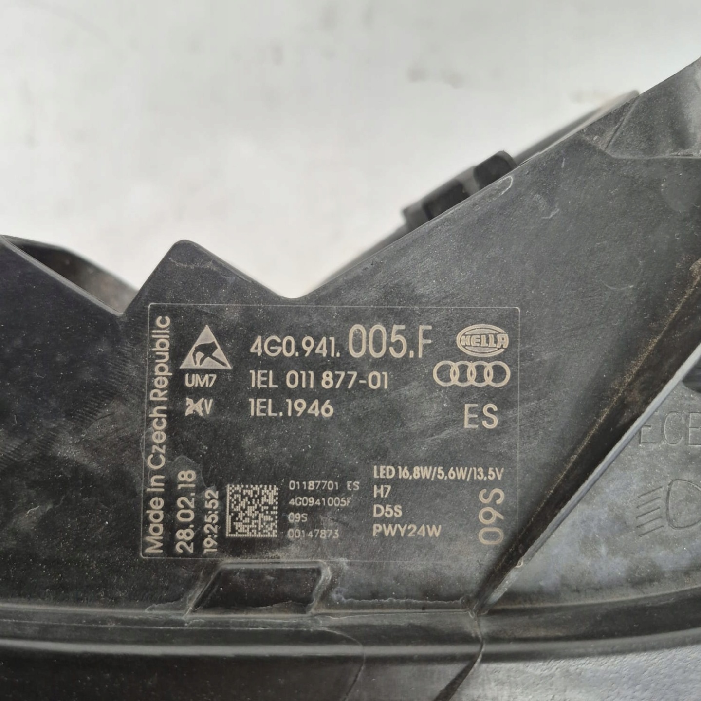 AUDI A6 C7 4G0 LIFT 14- light left front front XENON 4G0941005F