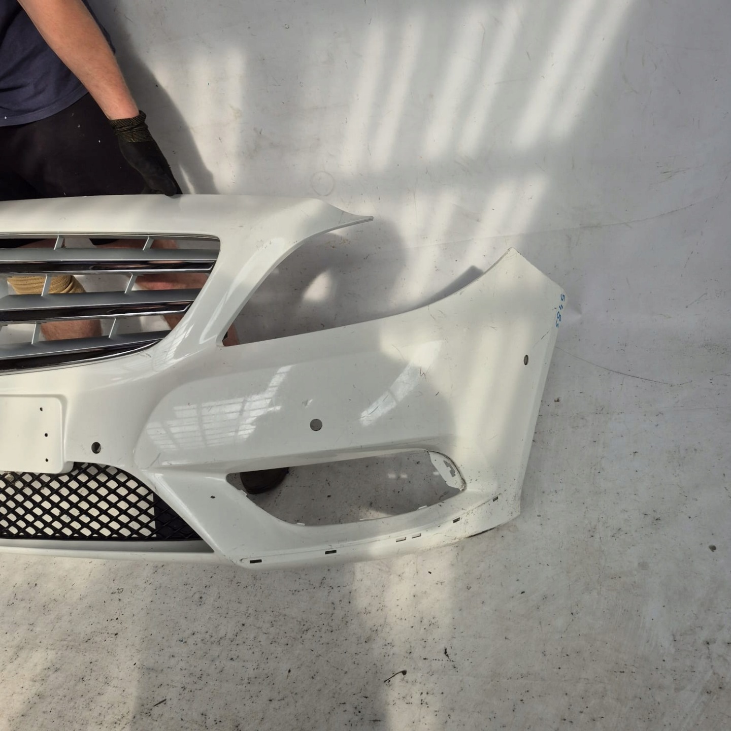 MERCEDES B-KLASA W246 11- bumper front front PDC A2468850525
