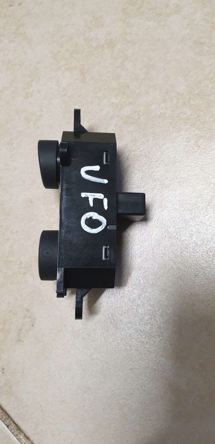 switch button VSA OFF HONDA CIVIC VIII 8 UFO M41549 OE EU